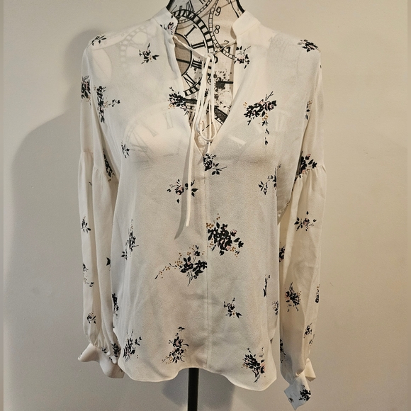 ⭐️ A.L.C. White Floral Print Silk Blouse Ty Lantern sleeve size 0 - Picture 4 of 10